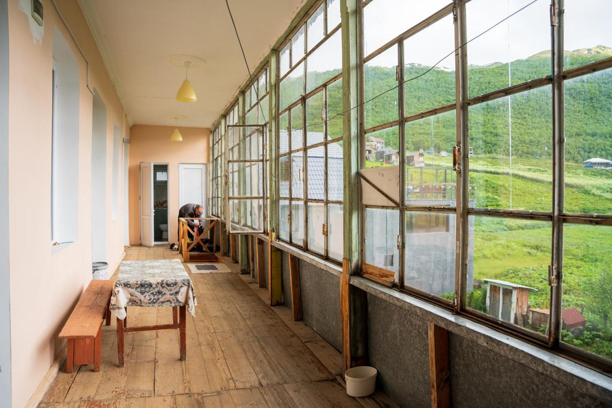 Guesthouse Svani Usguli Kültér fotó