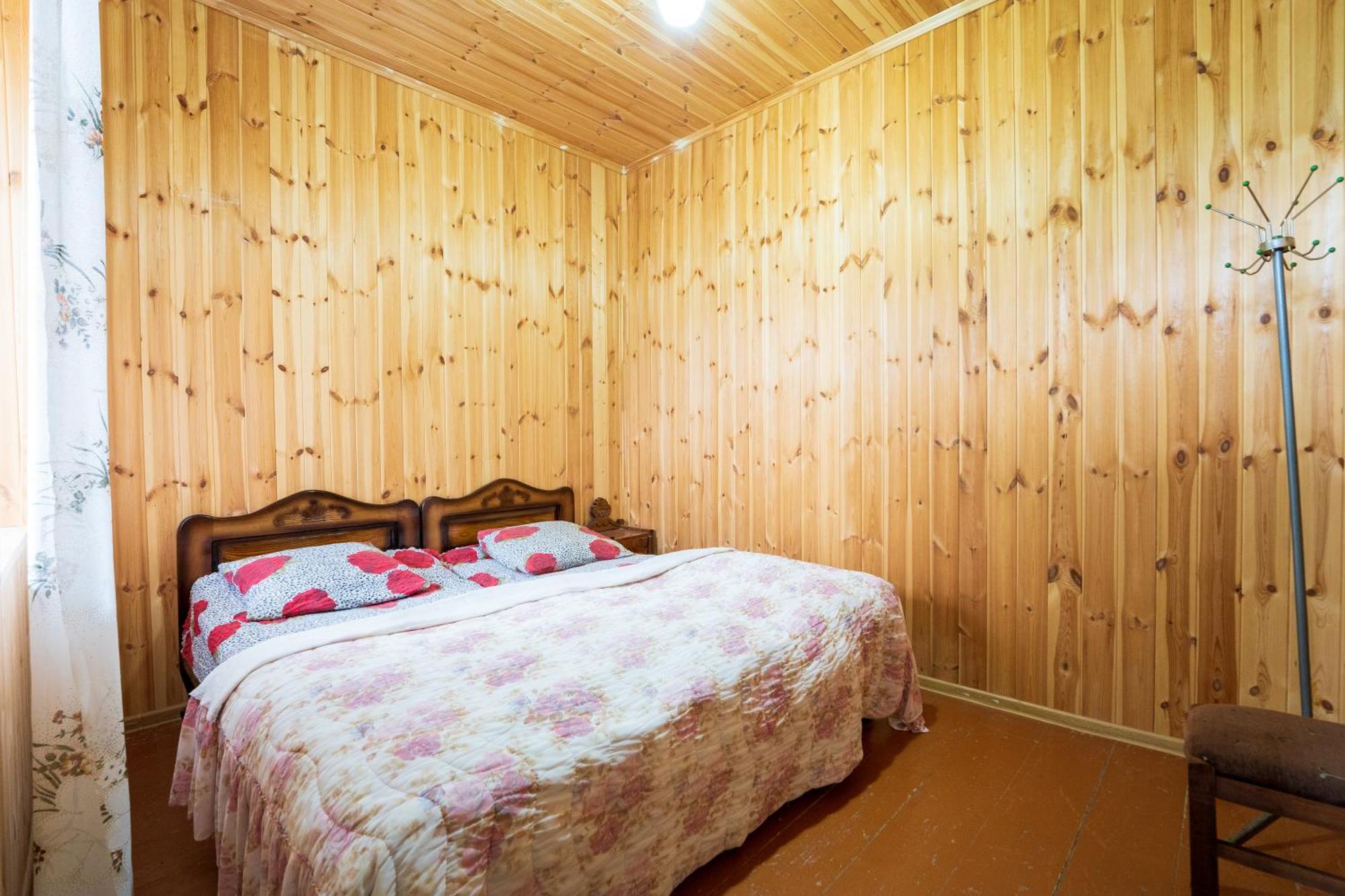 Guesthouse Svani Usguli Kültér fotó