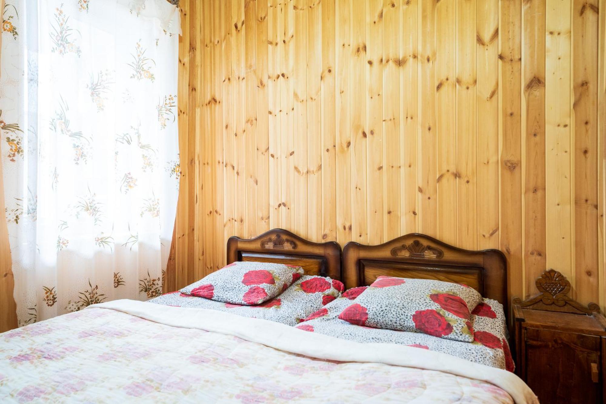 Guesthouse Svani Usguli Kültér fotó