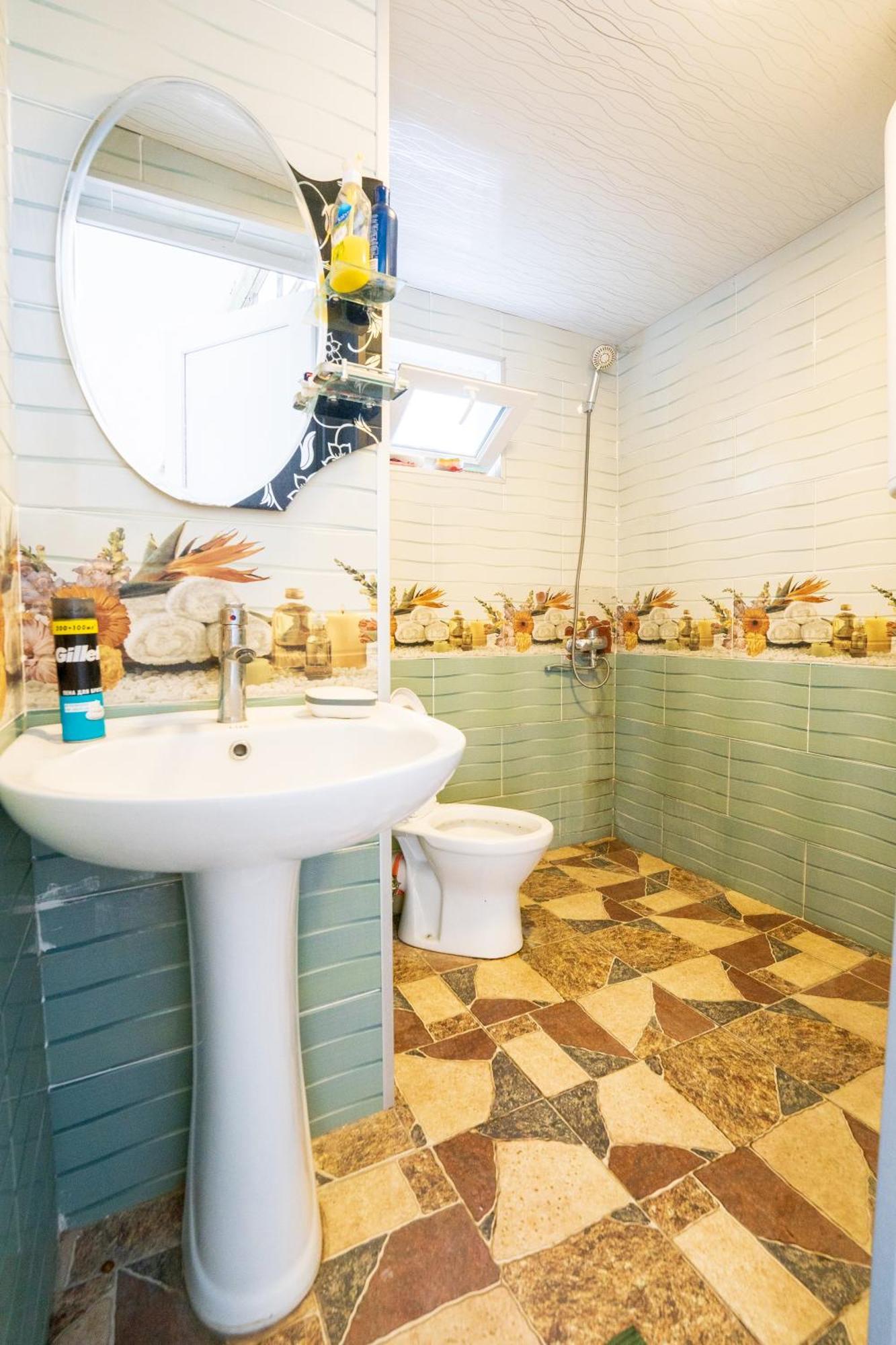 Guesthouse Svani Usguli Kültér fotó