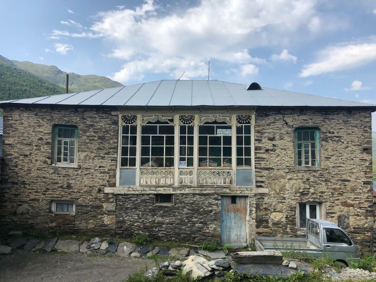 Guesthouse Svani Usguli Kültér fotó